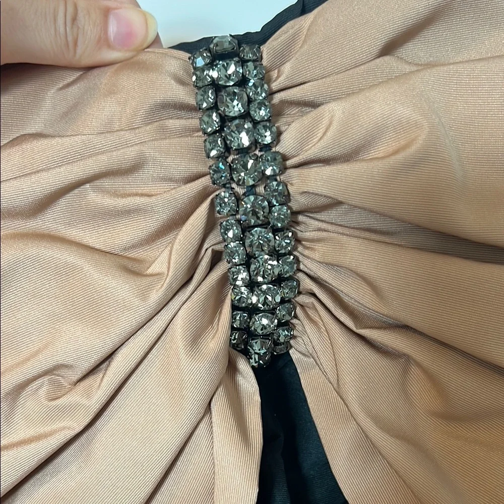 N*21 Chic Black and Tan Bow Dress - Picture 7 of 10